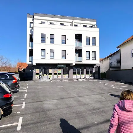Tesla Gold Apartment Belgrade